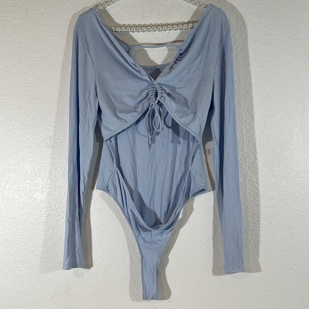 WILD FABLE Open Back Crisscross Back Long Sleeve Bodysuit 
Size XL - Picture 5 of 12